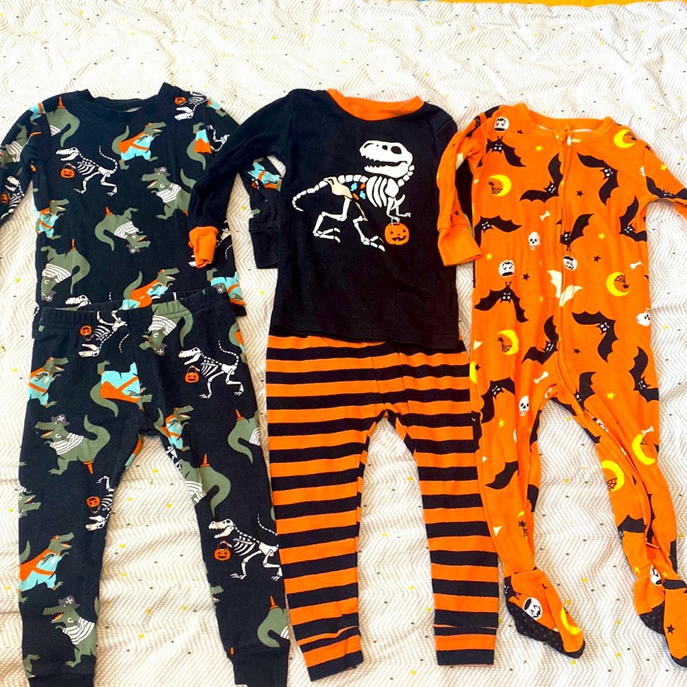 18 month Halloween pajamas